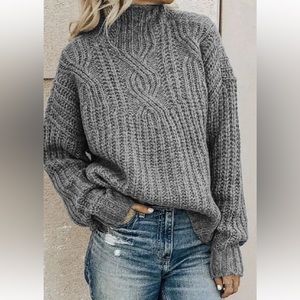 Cozy gray and multi color stitching sweater SZ M